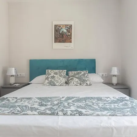 Reinapart Apartment Valencia